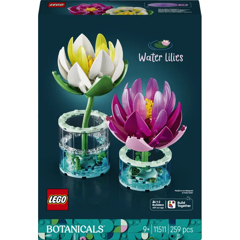 LEGO Botanicals Water Lilies 11511 set with pink and white flowers in transparent vases